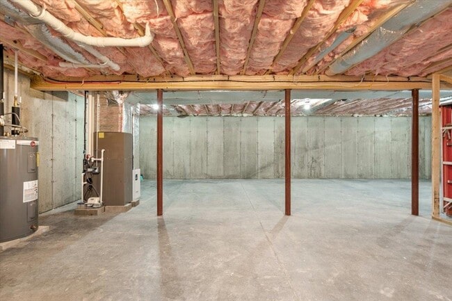 Building Photo - 237 Maplewold Rd