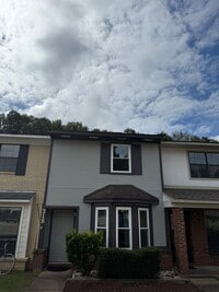 Building Photo - 218 Edith Way