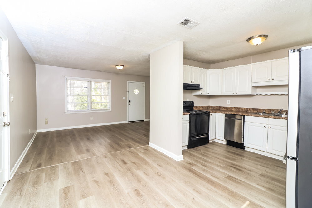 Building Photo - 3564 Briar Dr