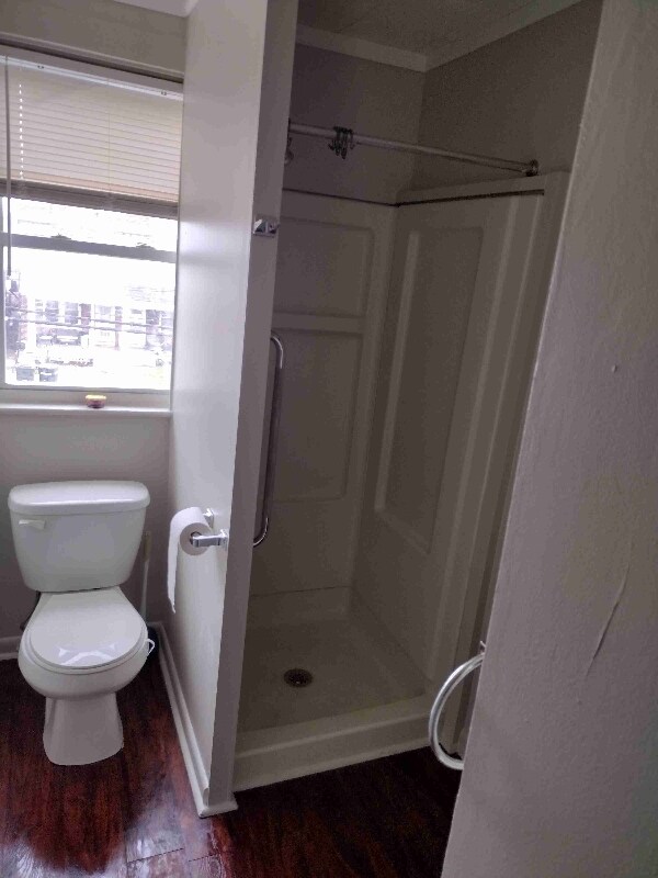 Building Photo - 12 E Liberty St