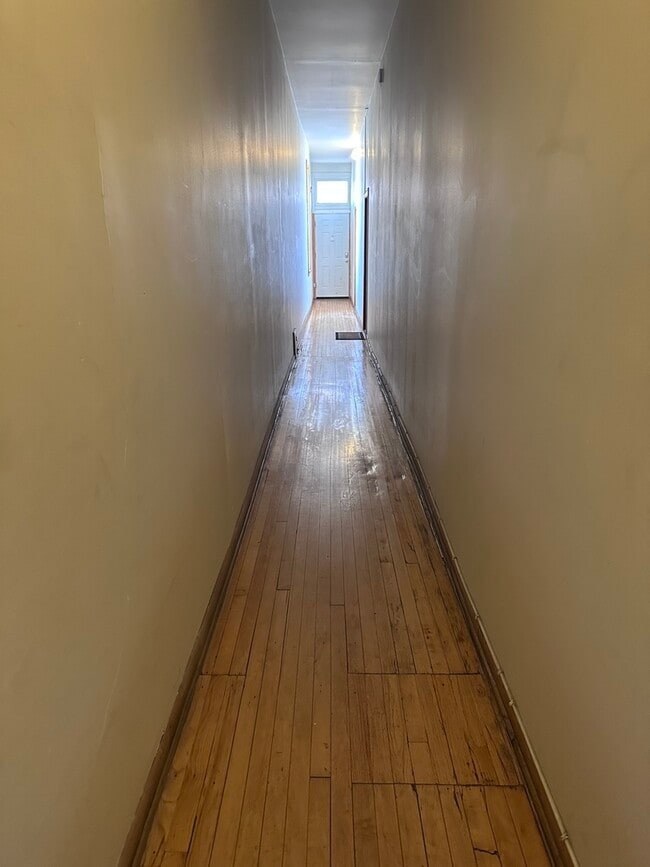 Building Photo - 1215 W Grand Ave