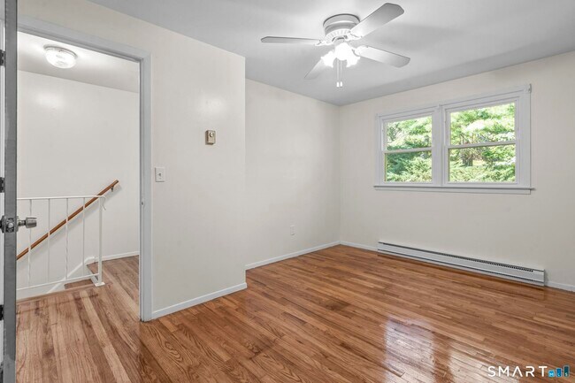 Building Photo - 675 Millville Ave