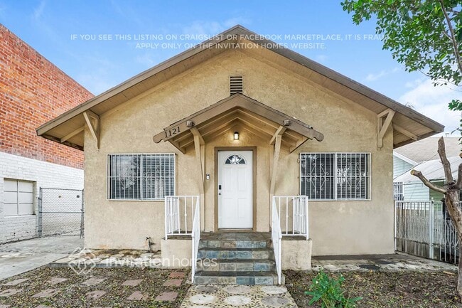 Building Photo - 1121 56th St