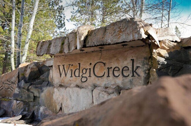 widgi creek home! - 60709 Golf Village Loop