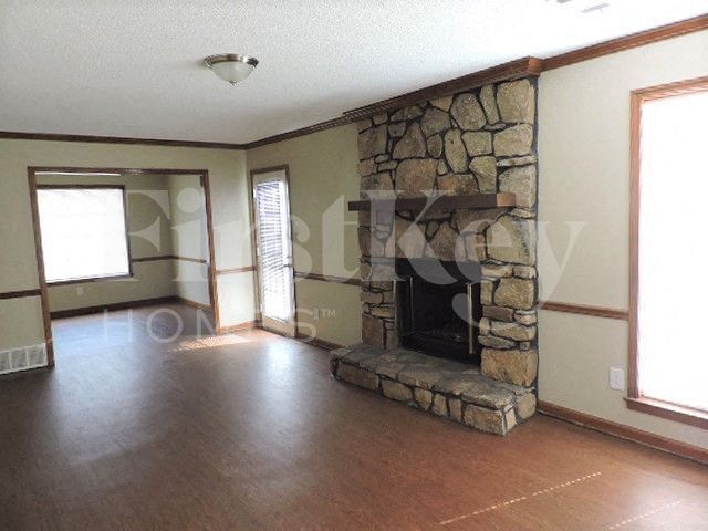 Building Photo - 3758 Rippling Creek Ln