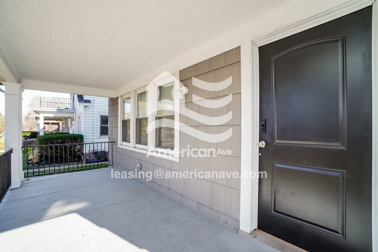 Building Photo - 737 Hampton Ave