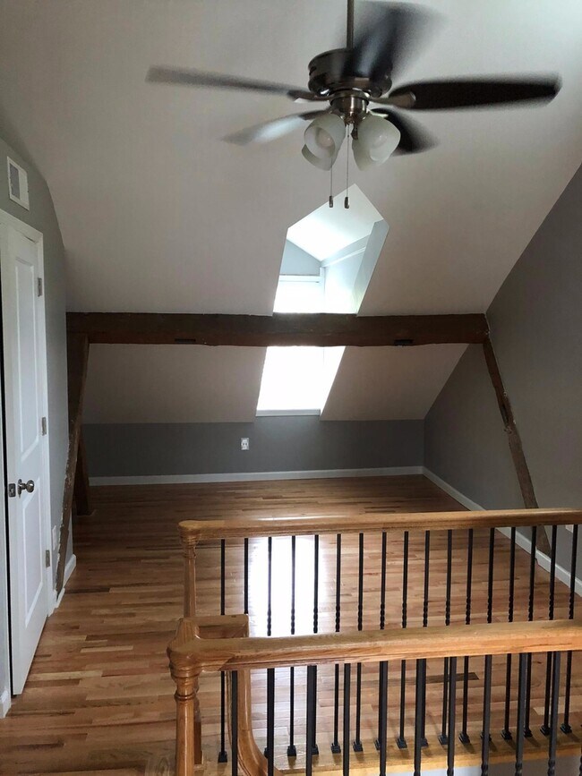Building Photo - 3-Bedroom Home in Emmaus