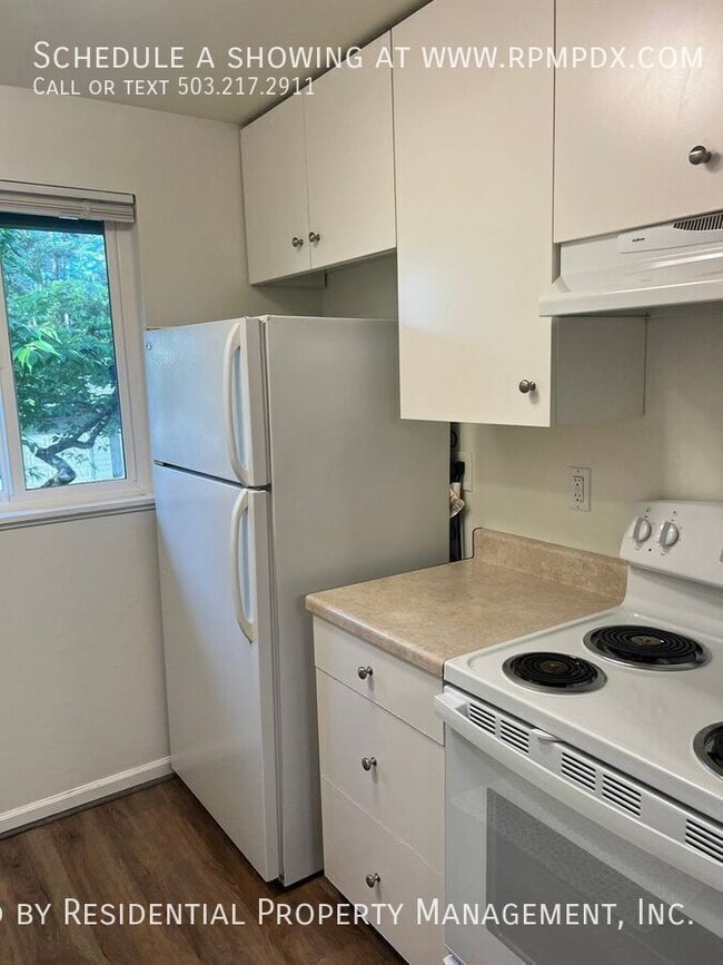 Building Photo - 12618 NW Barnes Rd