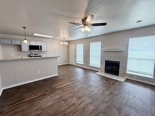 Building Photo - 314 California Dr