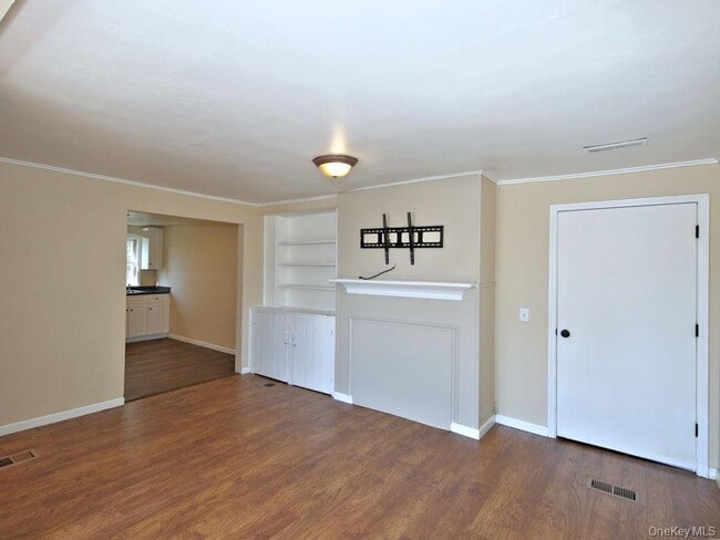 Building Photo - 504 Jefferson Ave