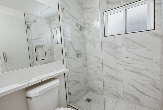 Building Photo - 3334 Altadena Ave.