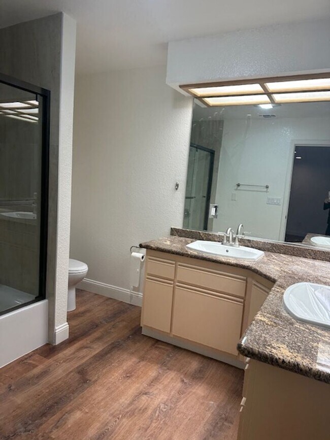 Building Photo - GRANITE BAY ~ HOME FOR RENT!