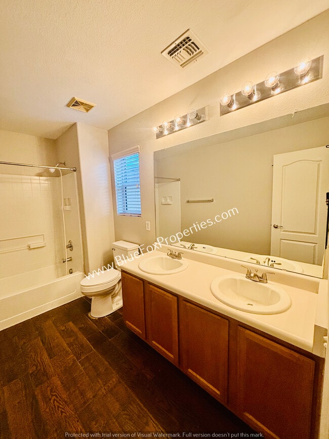 Building Photo - 5858 E Sanderling Dr