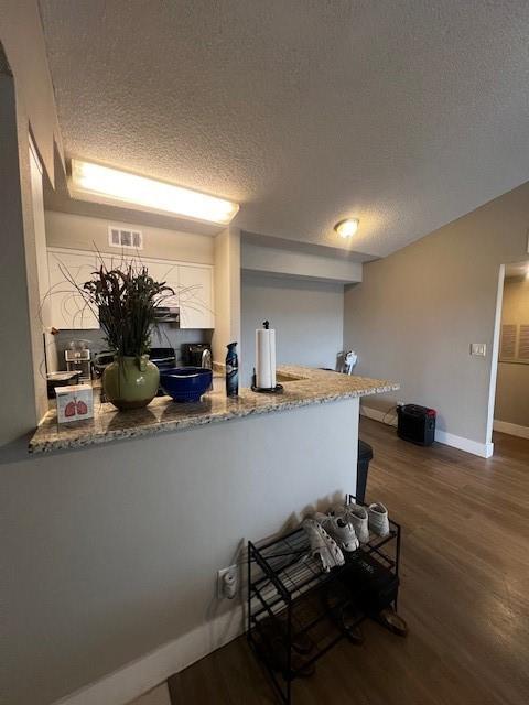 Building Photo - 2846 S University Dr