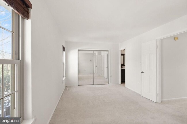 Building Photo - 7829 Mt Woodley Pl