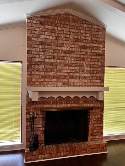 Building Photo - 2306 Quail Hollow Dr