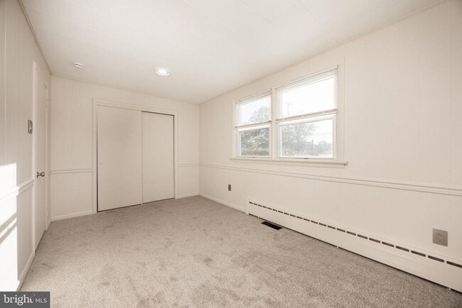 Building Photo - 1569 Swamp Pike