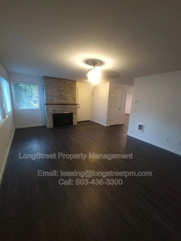 Building Photo - 4516 SE 65th Ave
