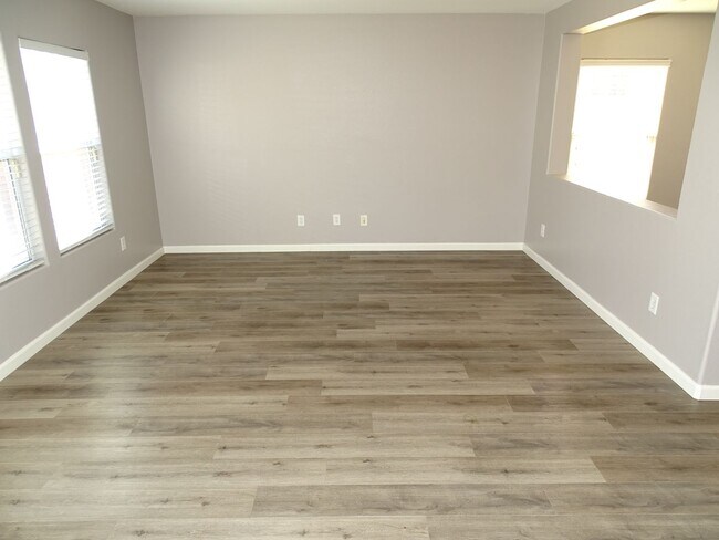 Building Photo - 3 Bedroom Home In The Heart Of Summerlin