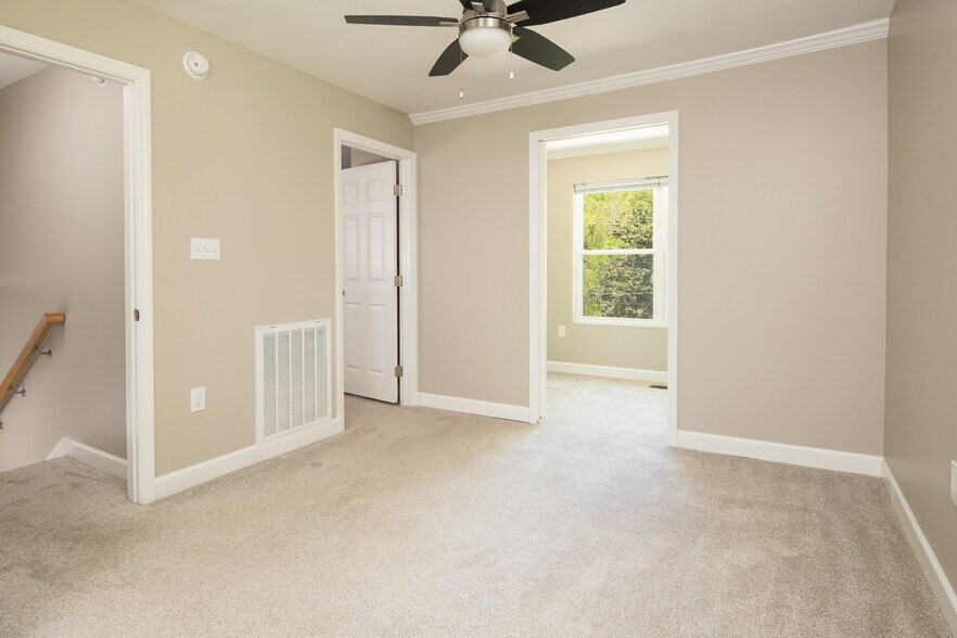 Master Bedroom - 2208 Southside Rd
