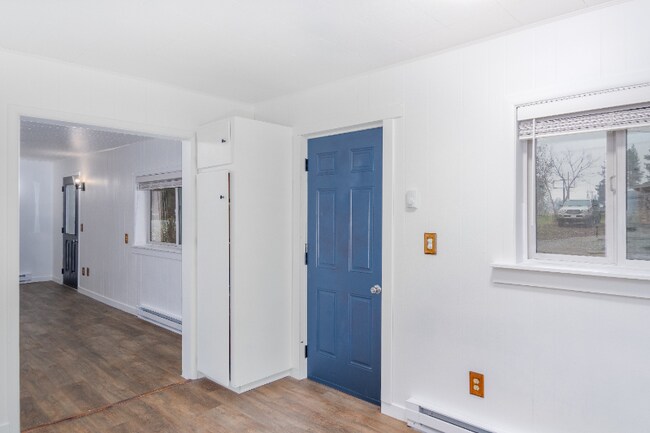 Building Photo - 33976 U.S. Hwy 2 W