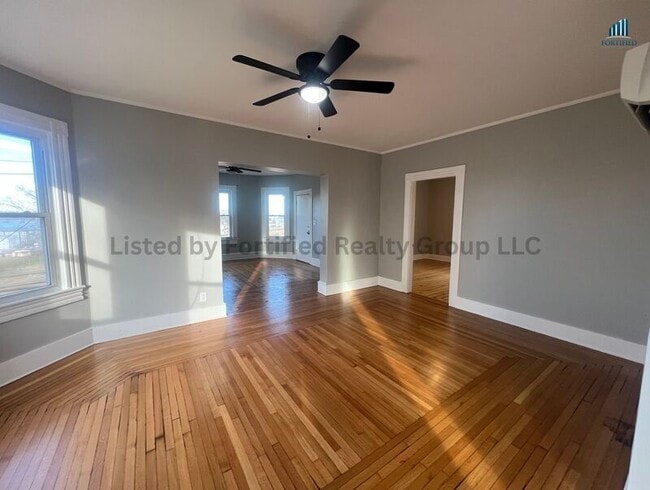 Building Photo - 265 Middle St