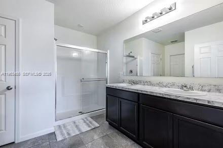 Building Photo - 1781 SW Cinema St