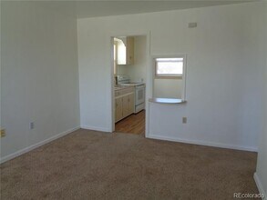Building Photo - 630 McKinley Ave