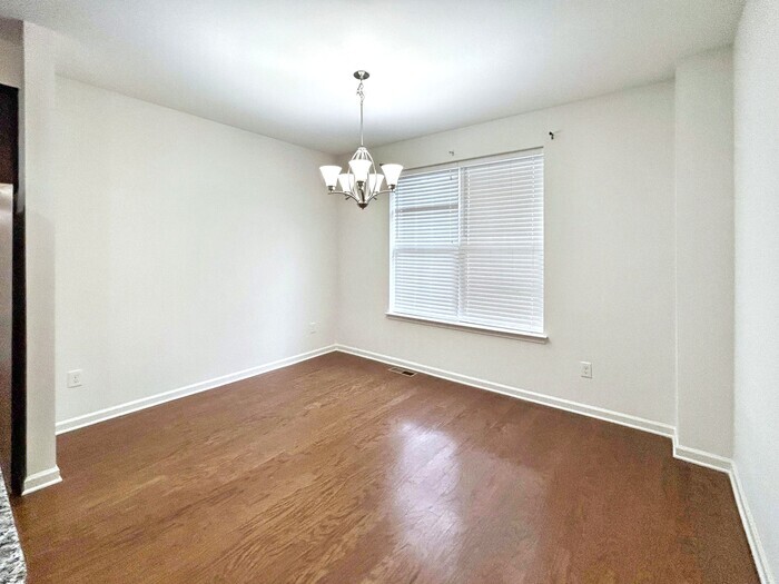Building Photo - 1310 Teagan Dr