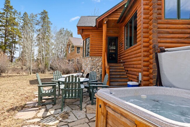 Building Photo - New to the market!  Log home in Frisco!  L...
