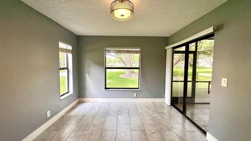 Building Photo - 3119 Millwood Terrace