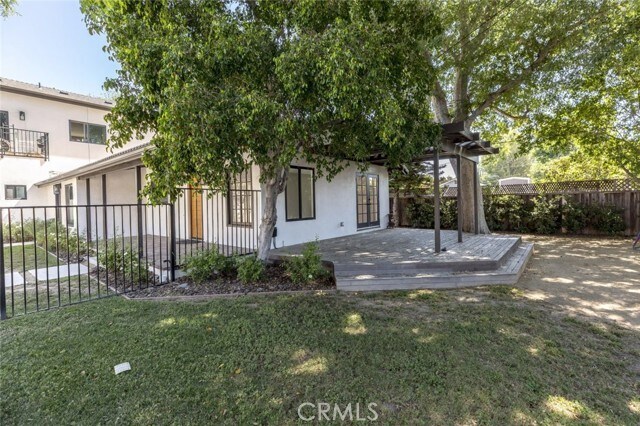 Building Photo - 20347 Runnymede St