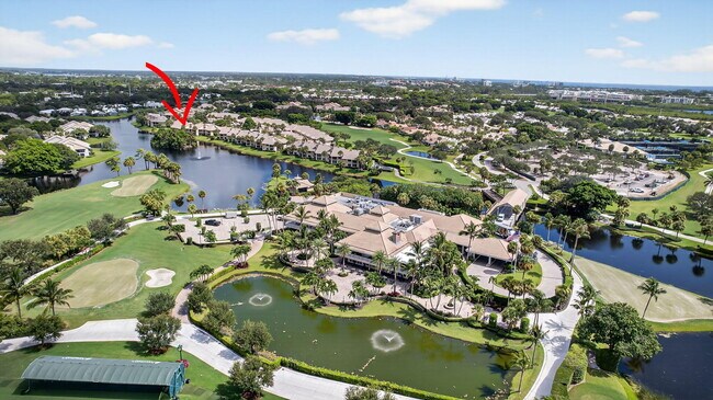 Building Photo - 16941 Waterbend Dr