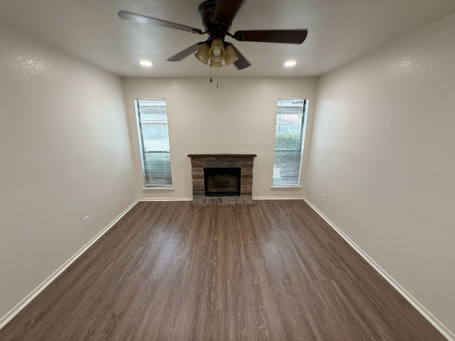 Building Photo - 4507 Coronado Ave
