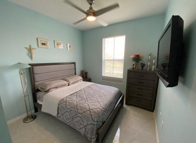 Building Photo - 8875 Madrid Cir