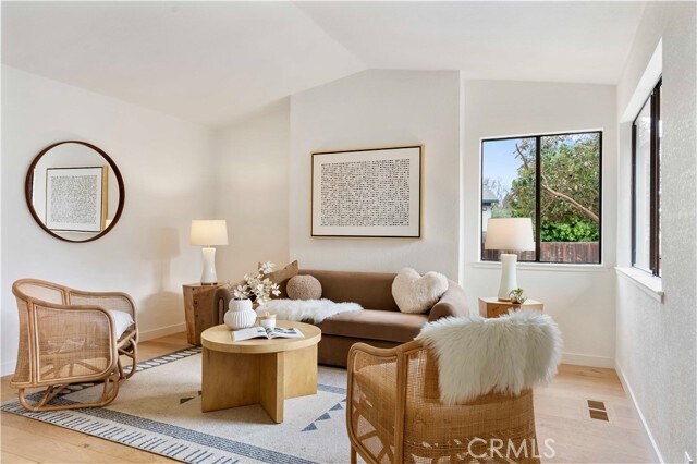 Building Photo - 931 Camino Ramon