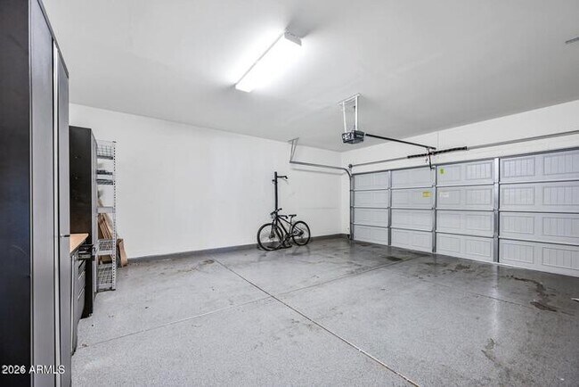 Building Photo - 3030 N 38th St
