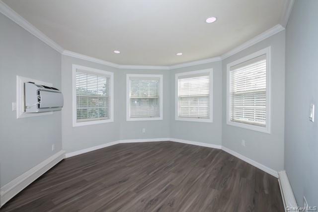 Building Photo - 55 5th Ave