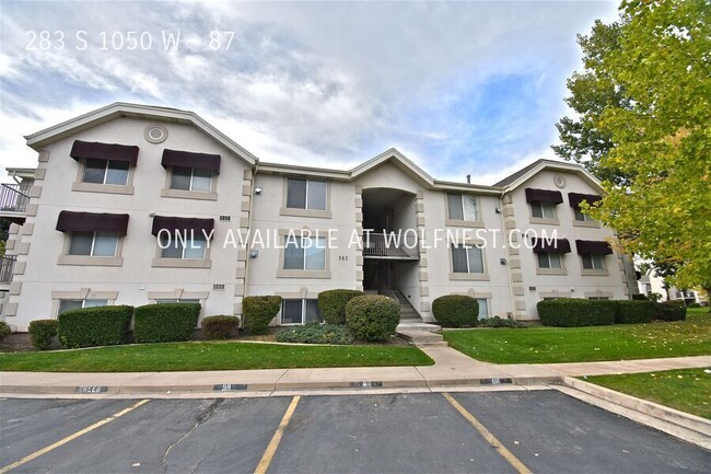 Building Photo - Fantastic 3 Bed Provo Condo! No Deposit Op...