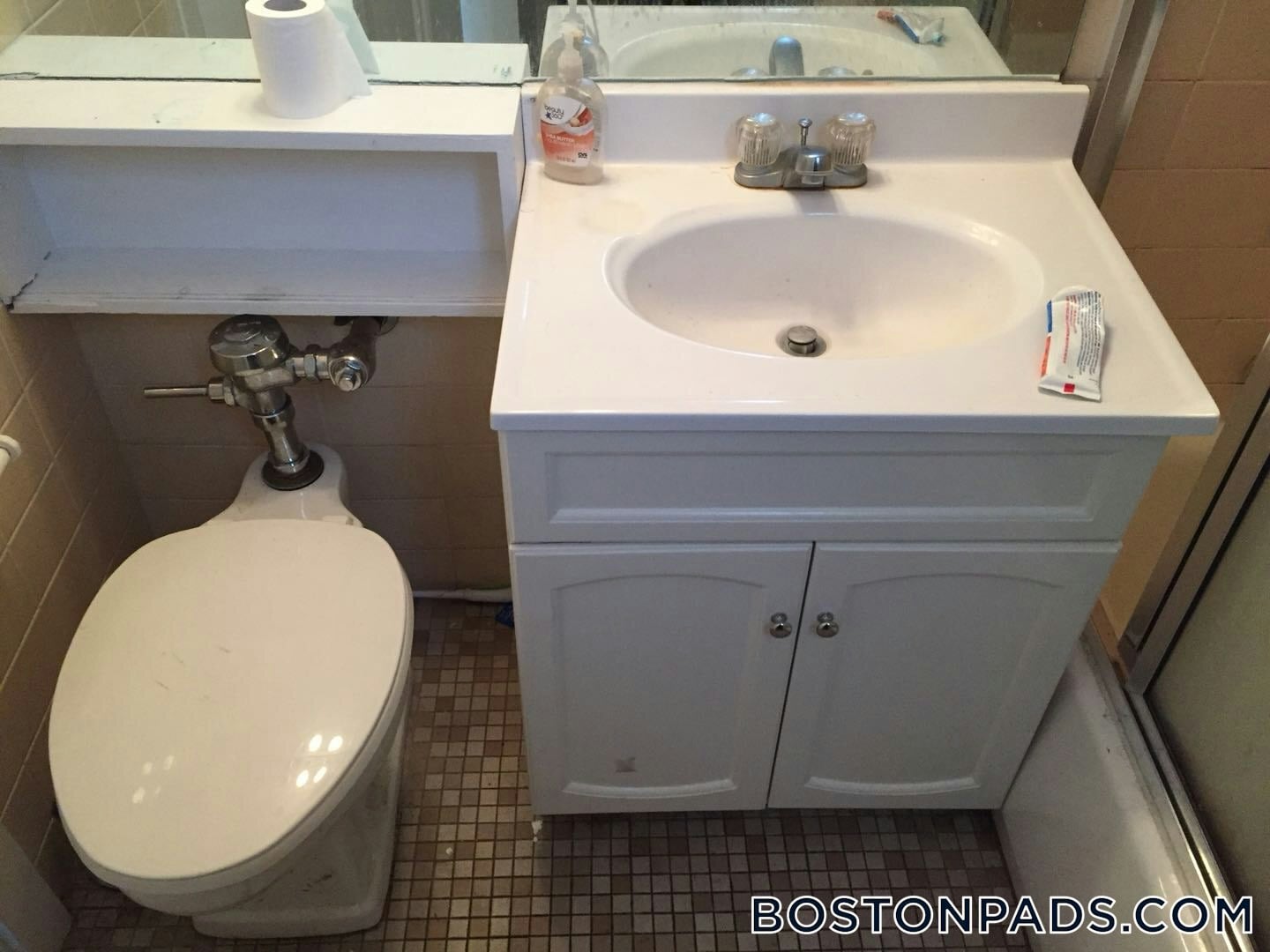 Building Photo - 62 Boylston St