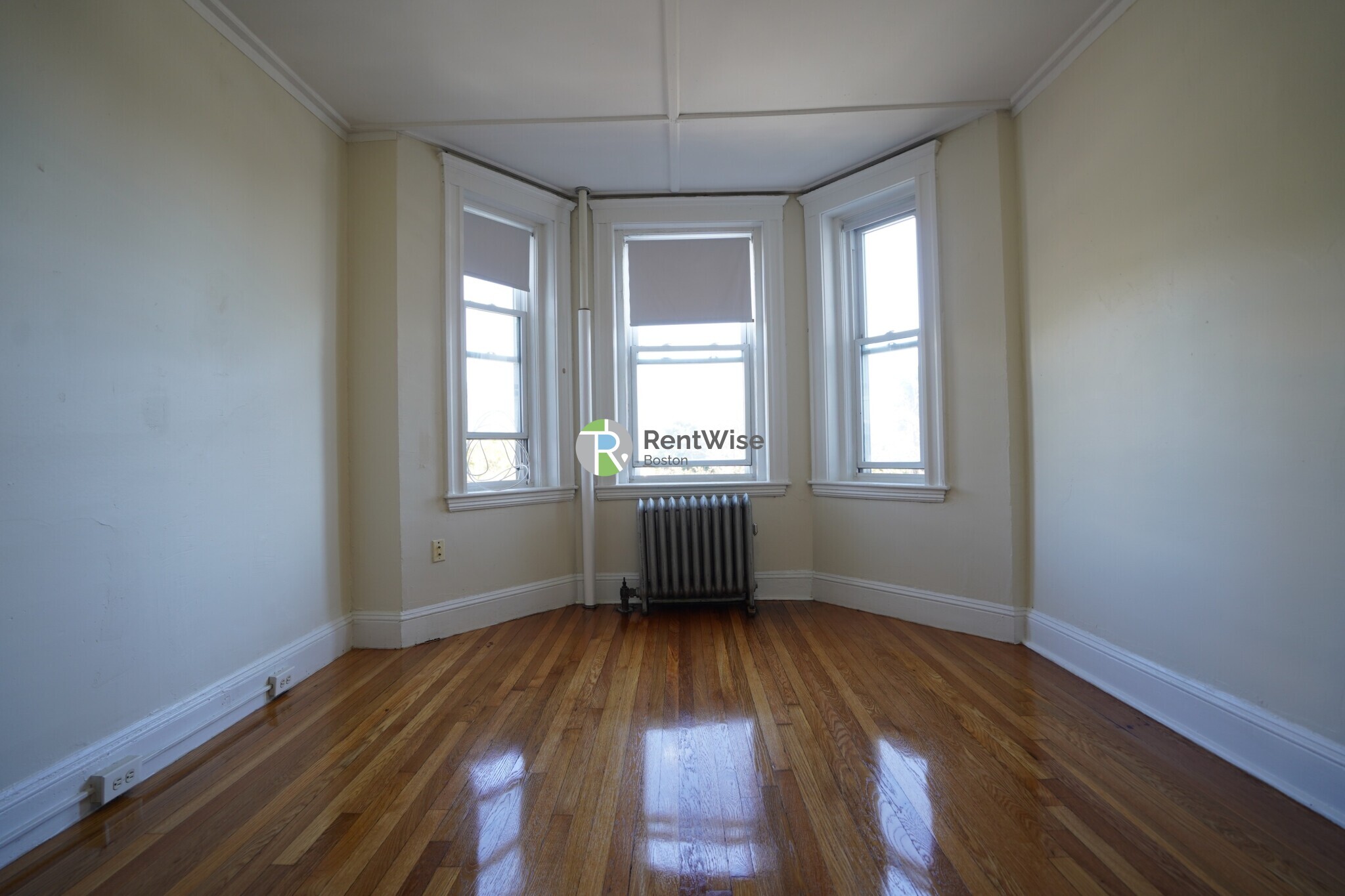 Building Photo - 1179 Boylston St