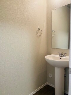 Building Photo - 13513 Palm Beach Dr