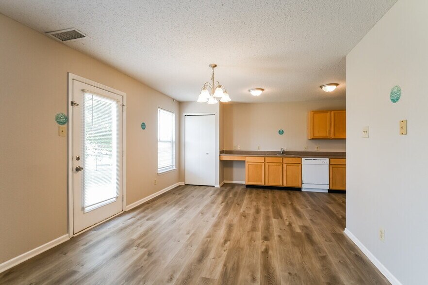 Building Photo - 9322 W Dockside Cir