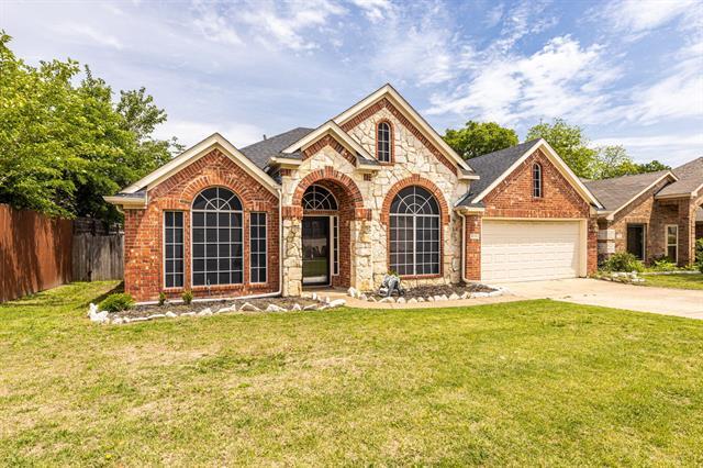Building Photo - 608 Laura Ln