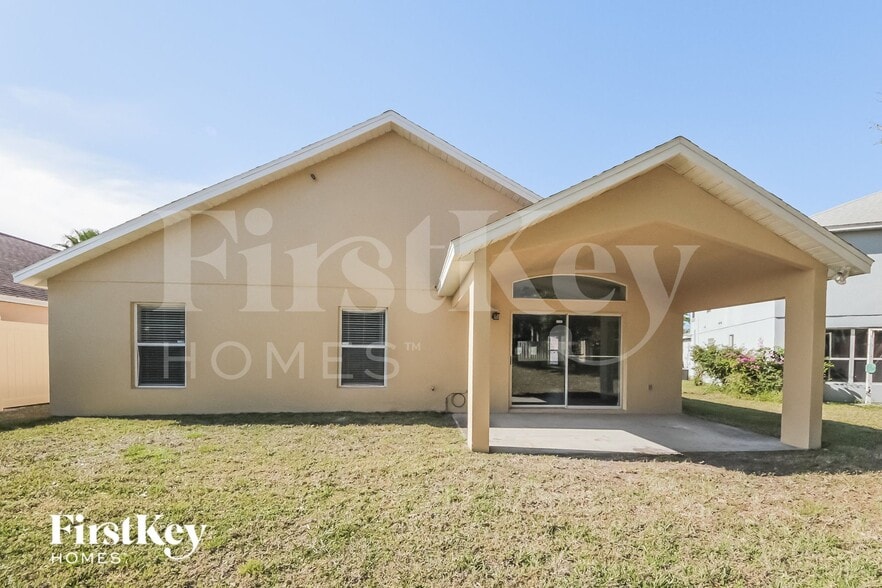 Building Photo - 5219 Alavista Dr