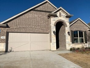 Building Photo - 1104 Knightsgate Rd