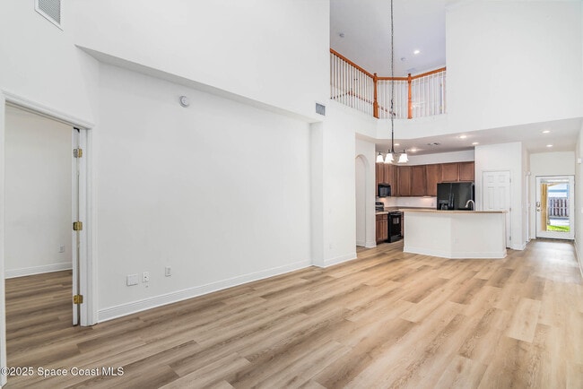 Building Photo - 208 Tin Roof Ave