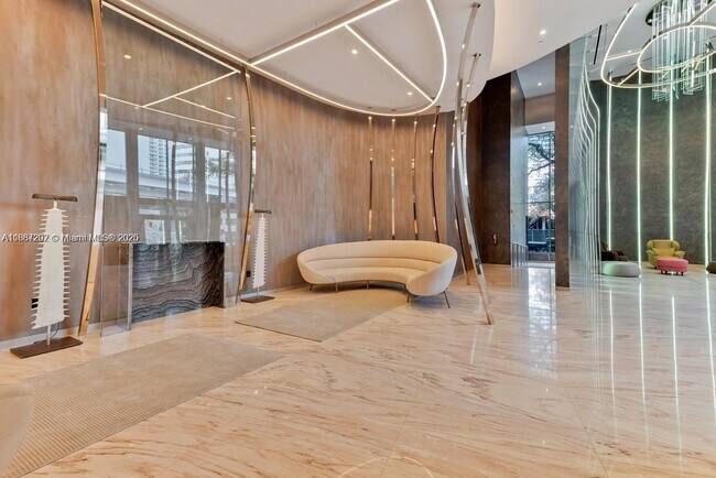 Building Photo - 1000 Brickell Plaza