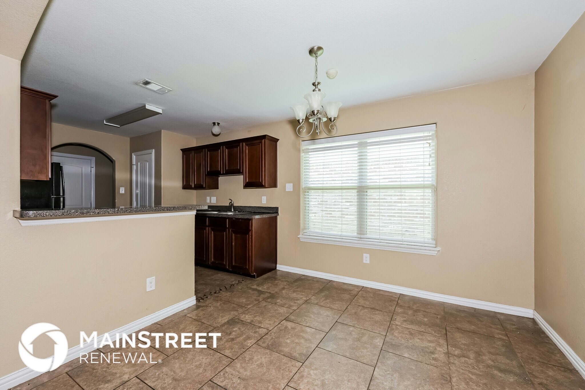 Building Photo - 7648 Rainbow Creek Dr