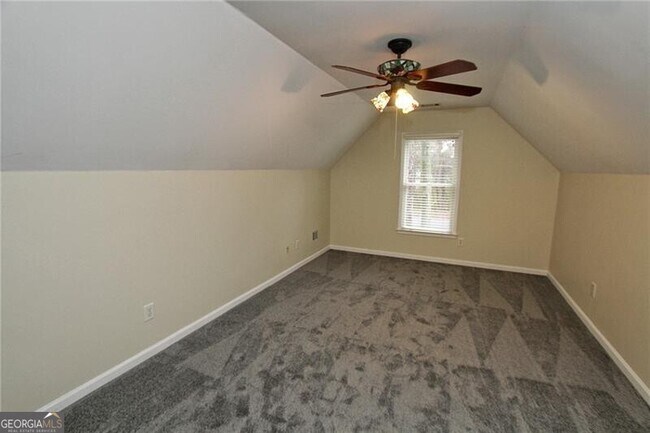 Building Photo - 1360 East Gate Ct SE